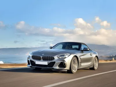 123oto THAY KÍNH XE Ô TÔ BMW Z4 tận nơi